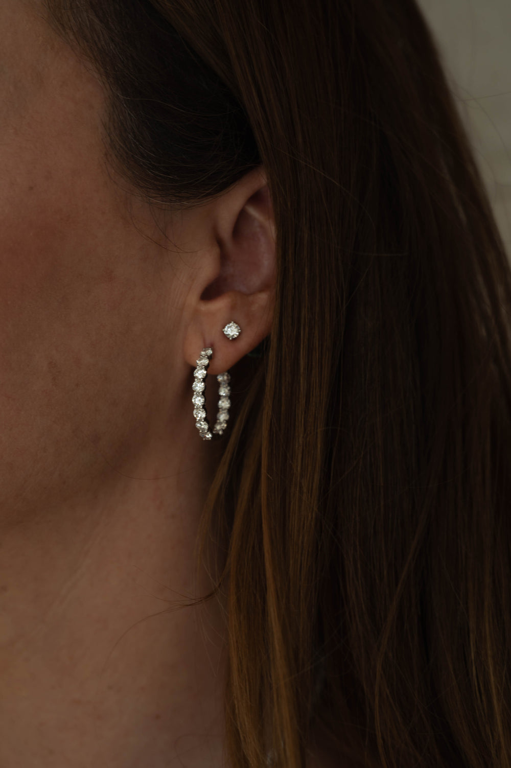 Arracadas Ovaladas con diamantes redondos